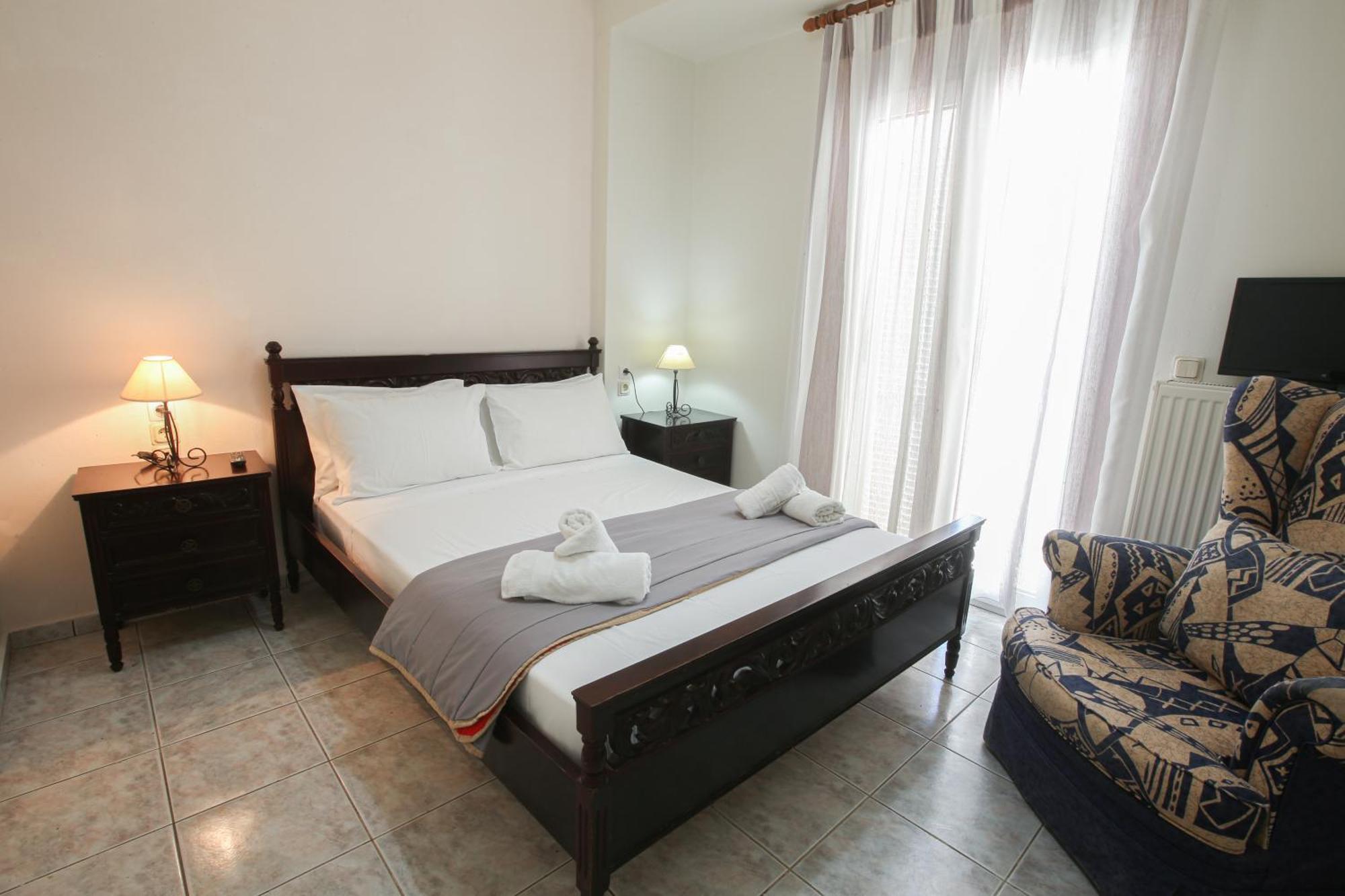 S&C Kosmos Beach Resort Roda  Exterior foto